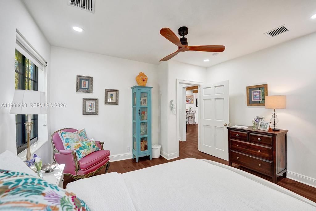 Real estate property located at 1028 Tyler St, Broward, Hollywood Lakes Section, Hollywood, FL