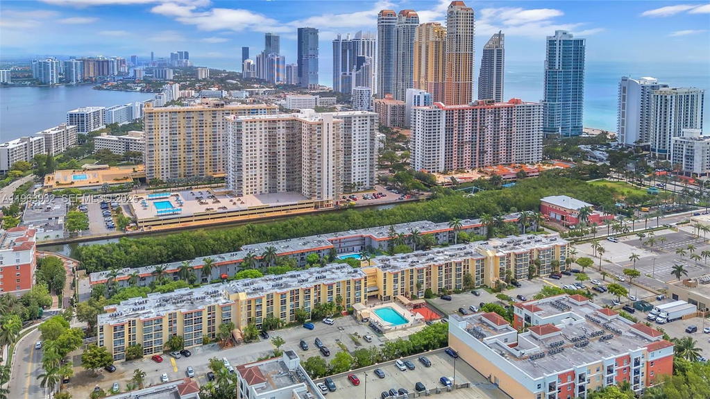 Real estate property located at 200 172nd St #222, Miami-dade, Avila South Condo, Sunny Isles Beach, FL