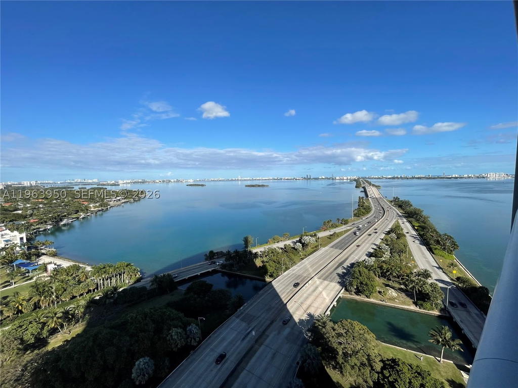 Real estate property located at 601 36th St #2109, Miami-dade, Blue Condo, Miami, FL