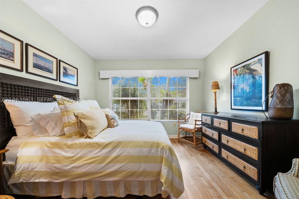 Real estate property located at 1255 Algardi Ave, Miami-dade, Coral Gables Country Club, Coral Gables, FL