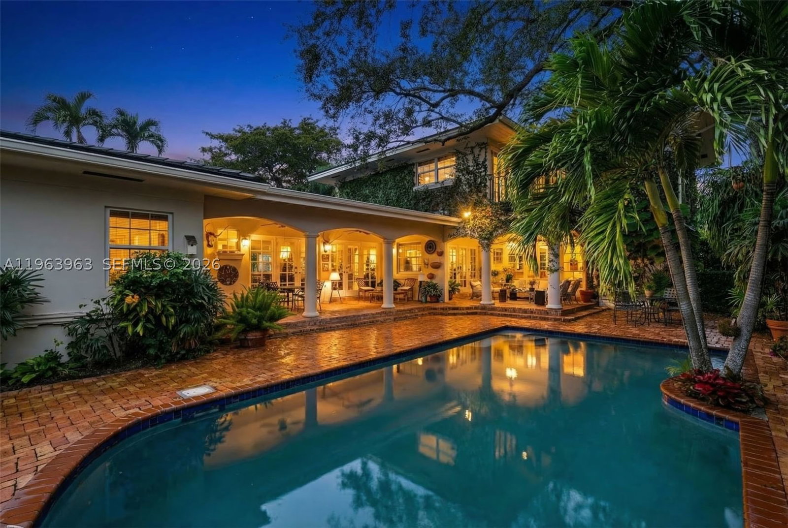 Real estate property located at 1255 Algardi Ave, Miami-dade, Coral Gables Country Club, Coral Gables, FL