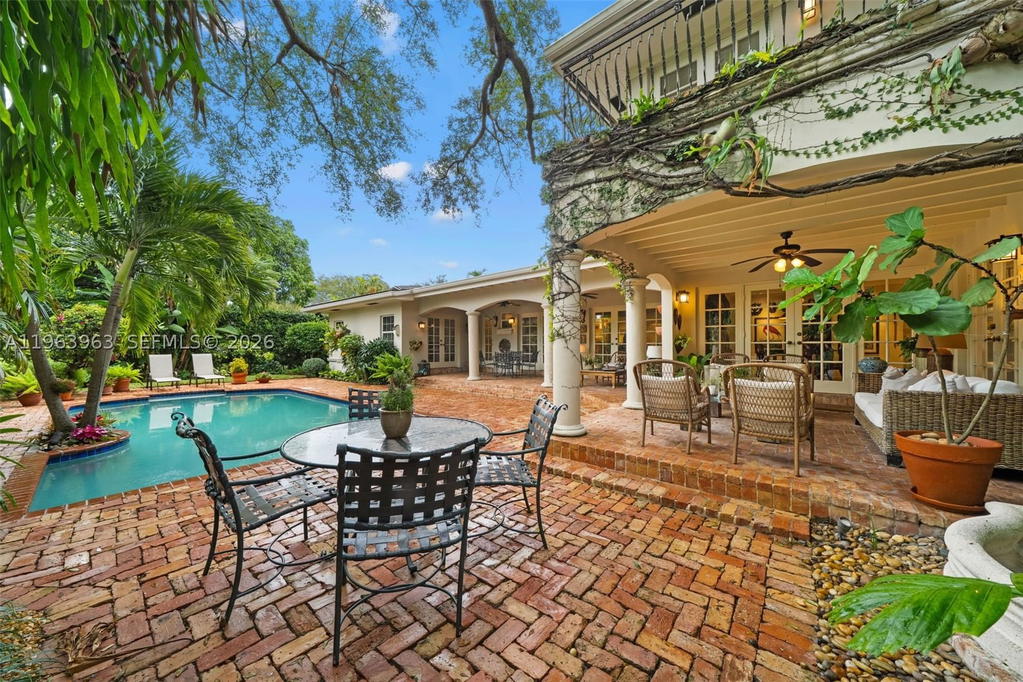 Real estate property located at 1255 Algardi Ave, Miami-dade, Coral Gables Country Club, Coral Gables, FL