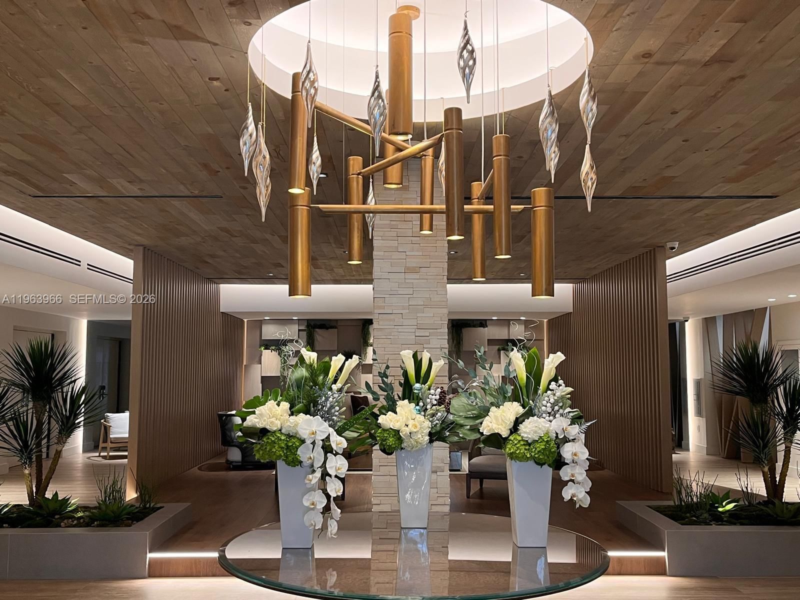 Real estate property located at 2301 Collins Ave #543, Miami-dade, Roney Palace Condo, Miami Beach, FL