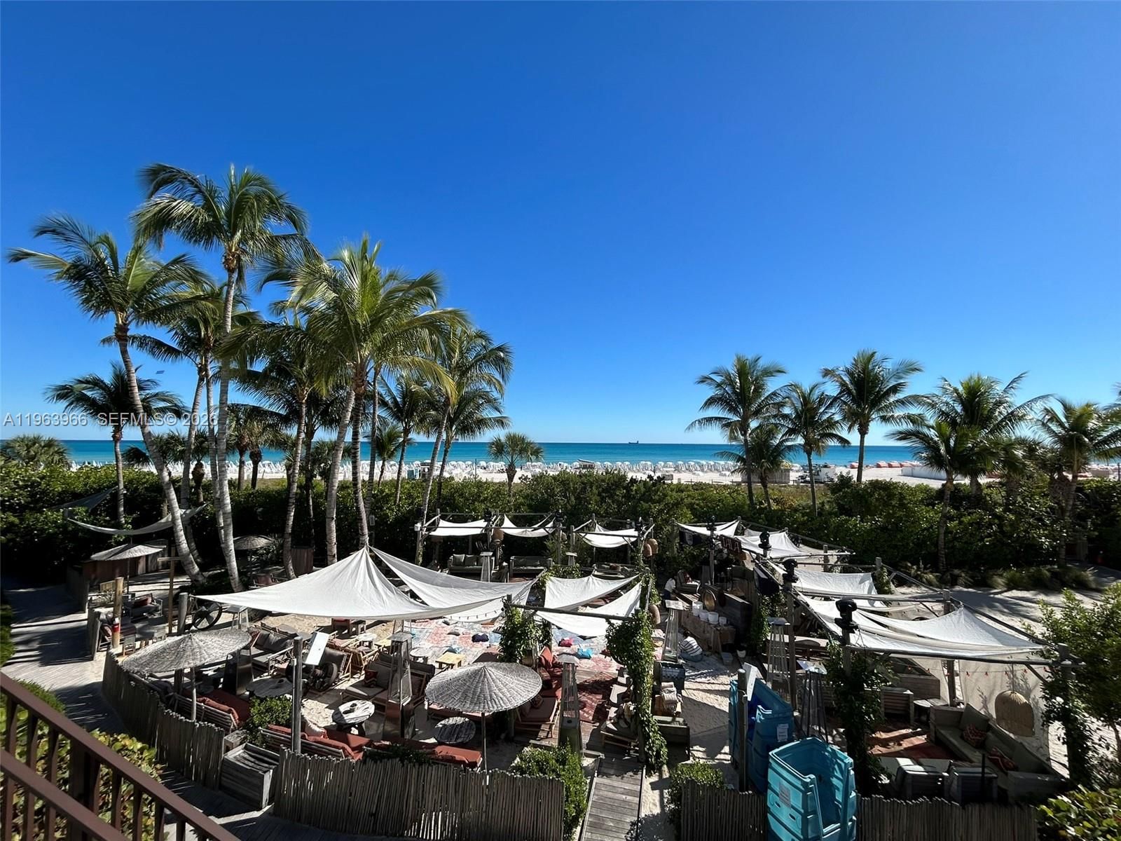 Real estate property located at 2301 Collins Ave #543, Miami-dade, Roney Palace Condo, Miami Beach, FL