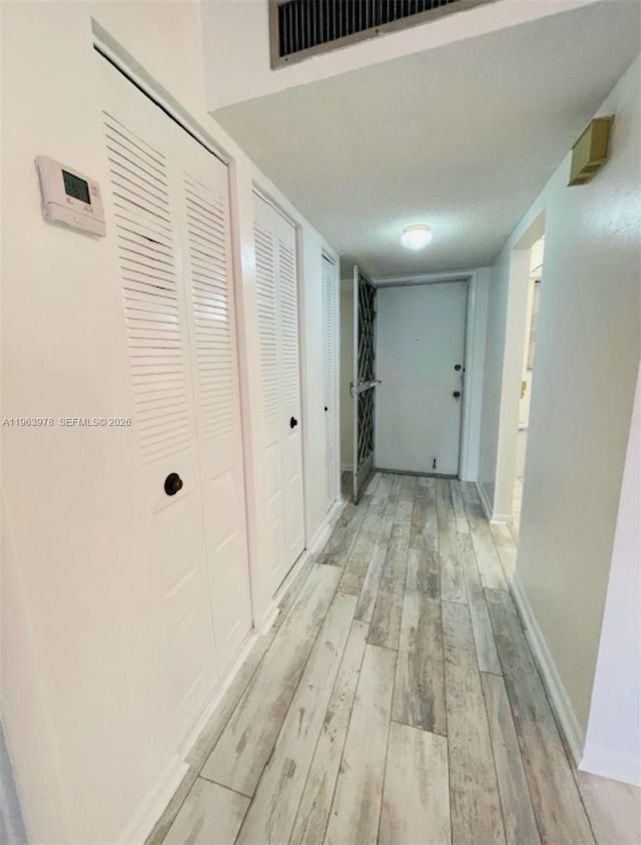 Real estate property located at 410 2nd St #210, Broward, Fourth Gulfstream Garden, Hallandale Beach, FL