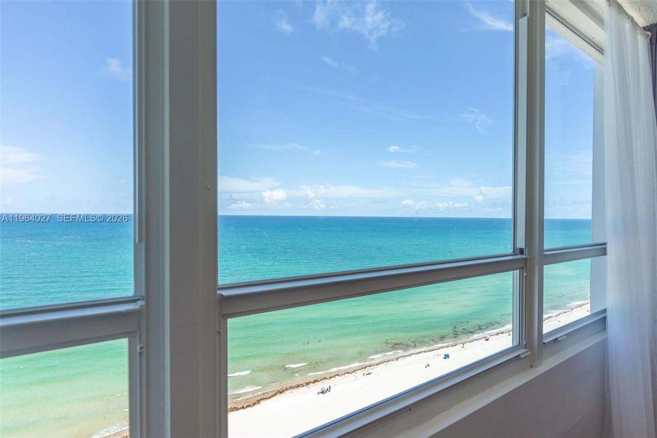 Real estate property located at 5445 Collins Ave #1623, Miami-dade, Castle Beach Club Condo, Miami Beach, FL