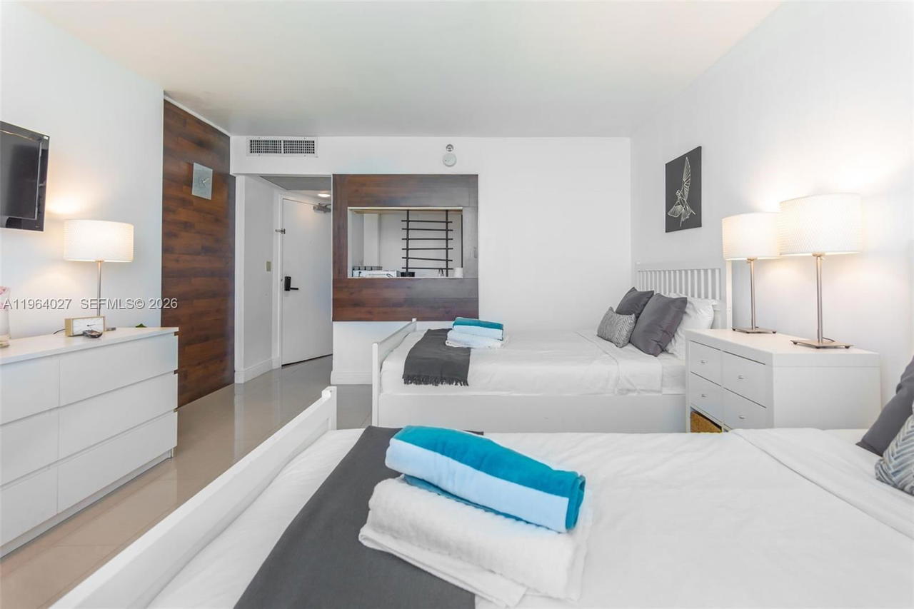 Real estate property located at 5445 Collins Ave #1623, Miami-dade, Castle Beach Club Condo, Miami Beach, FL