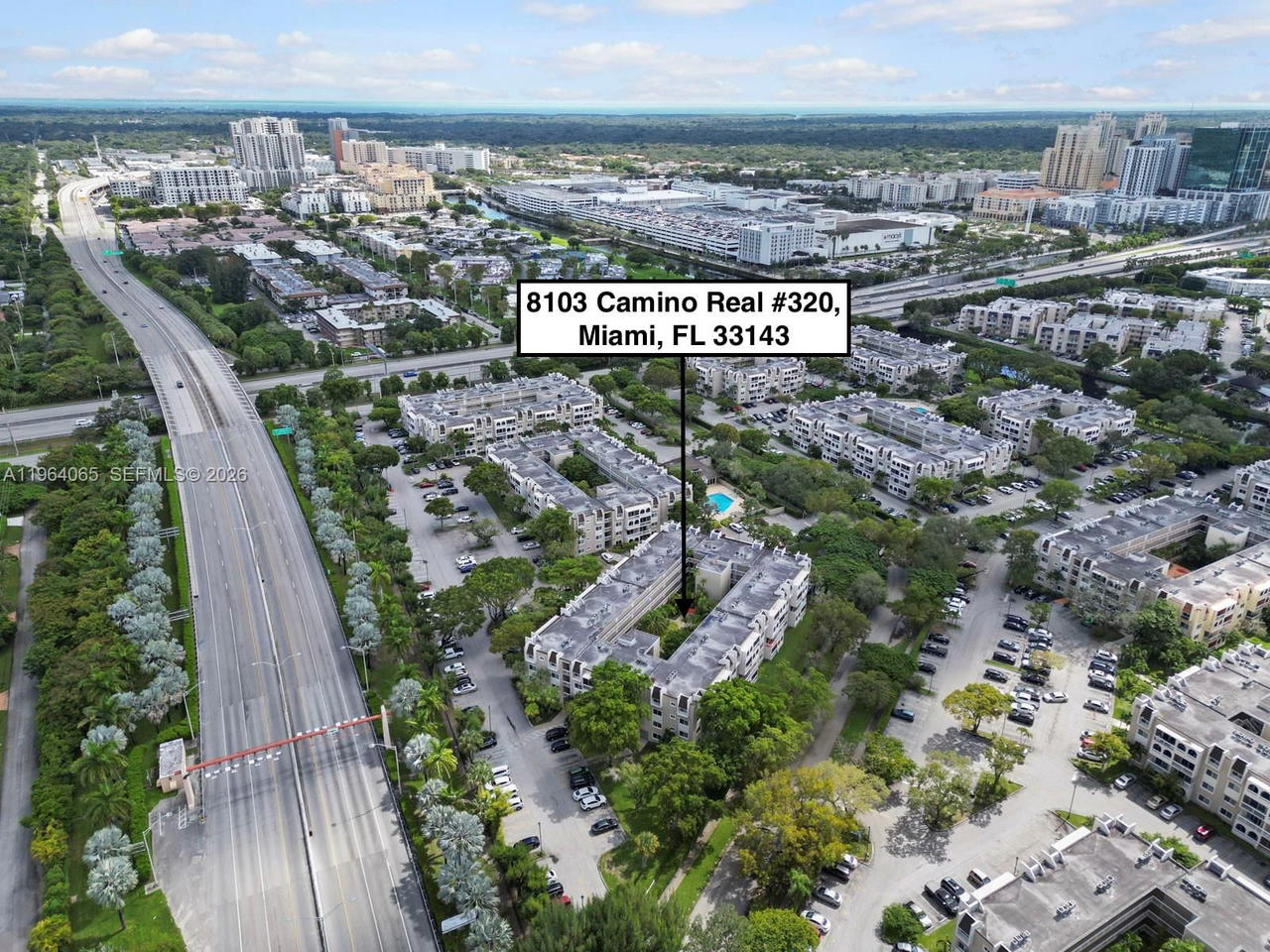 Real estate property located at 8101 Camino Real C-320, Miami-dade, Village Of Kings Creek Co, Miami, FL
