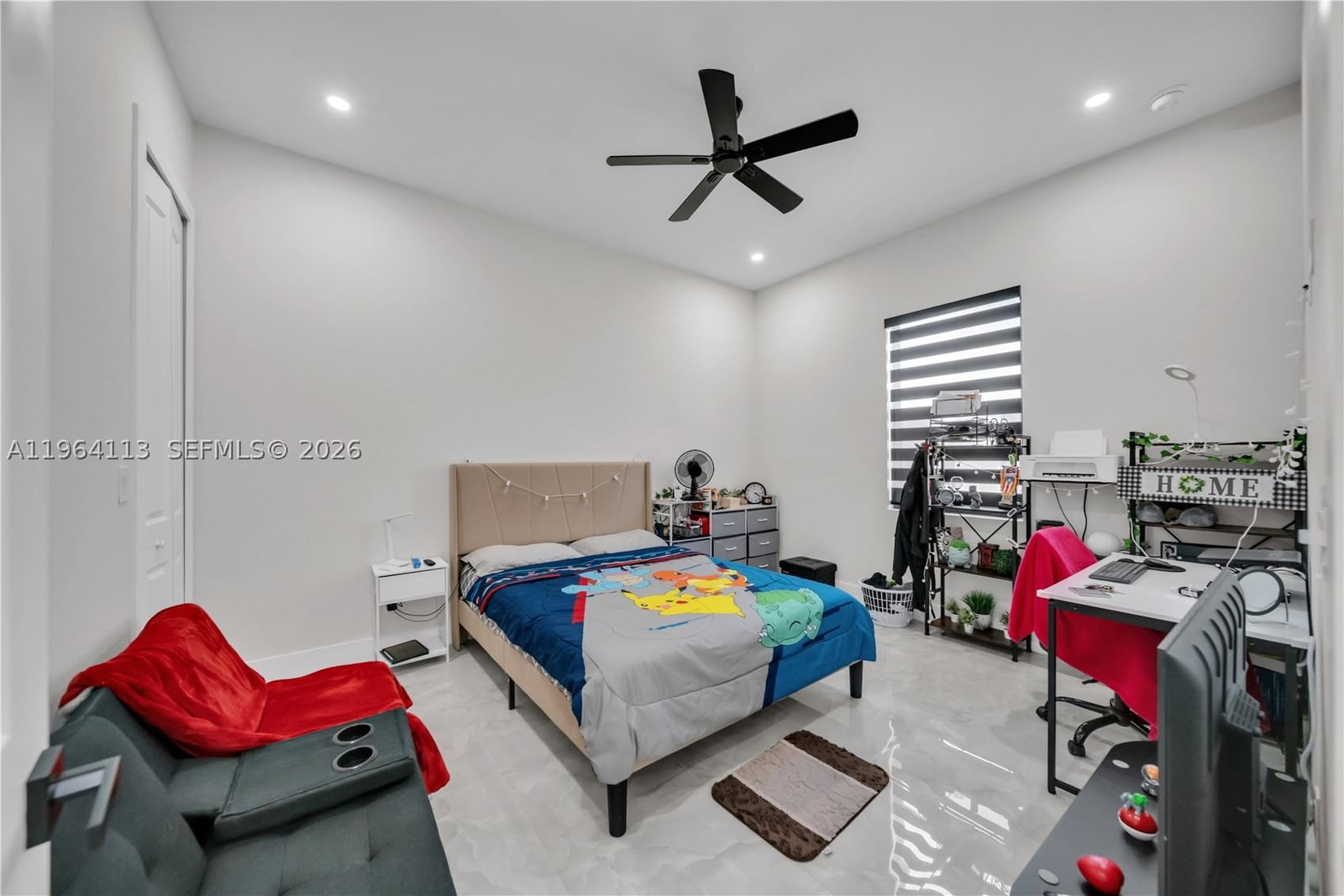 Real estate property located at 302 EL DORADO BLVD, Lee, Cape Coral, Cape Coral, FL