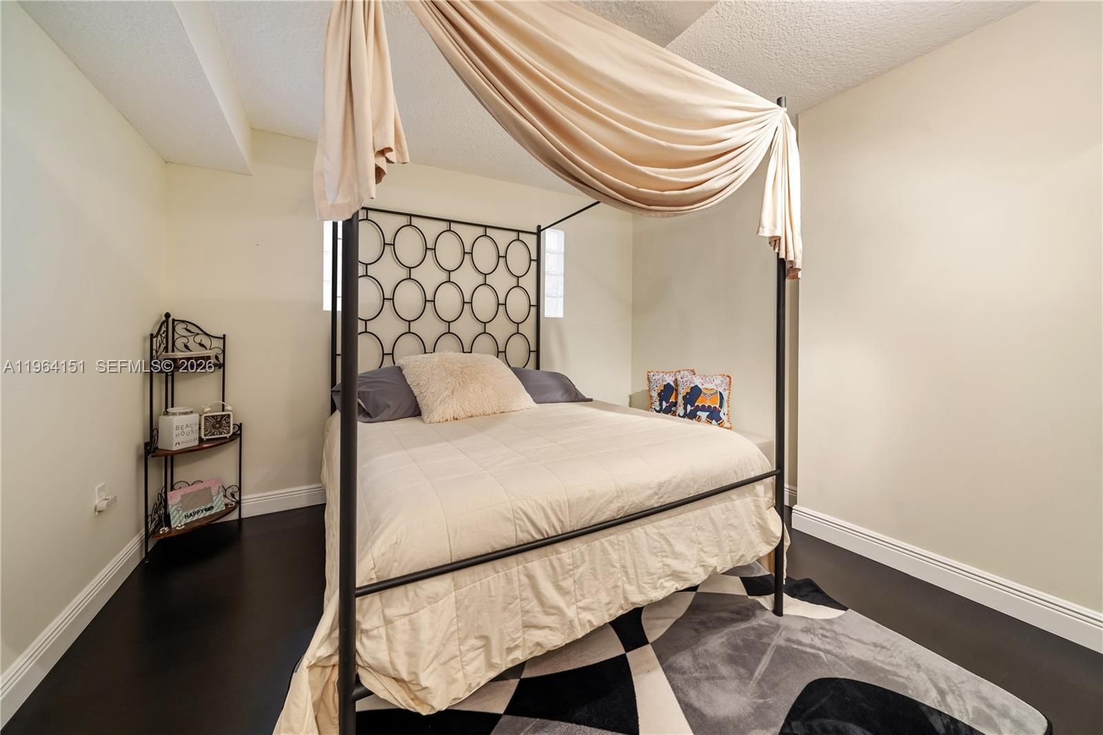Real estate property located at 2750 183rd St #401, Miami-dade, Commodore Plaza Condo, Aventura, FL