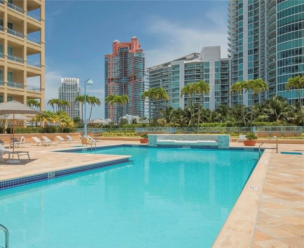 Real estate property located at 90 Alton Rd #1407, Miami-dade, Yacht Club At Portofino C, Miami Beach, FL