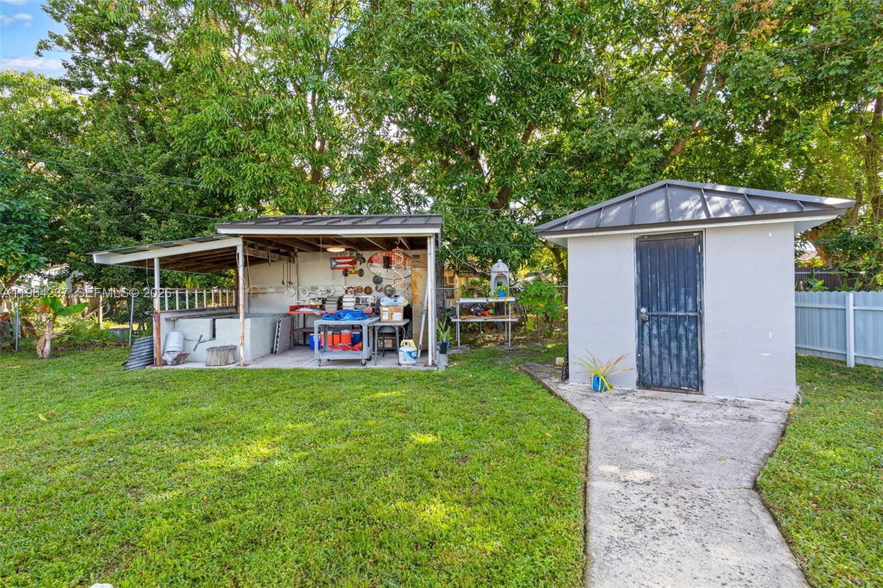 Real estate property located at 15401 28th Ct, Miami-dade, Guava Grove Estates 1st A, Miami Gardens, FL