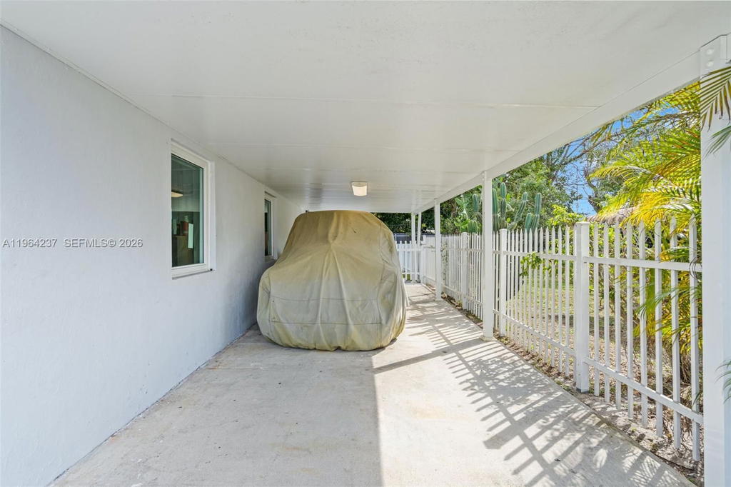 Real estate property located at 15401 28th Ct, Miami-dade, Guava Grove Estates 1st A, Miami Gardens, FL