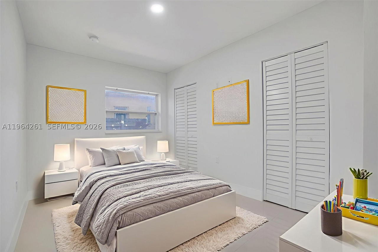 Real estate property located at 1820 25th Ave, Miami-dade, Grapeland, Miami, FL