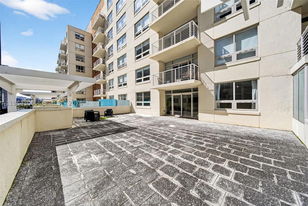 Real estate property located at 3250 1st Ave #502, Miami-dade, Midblock Miami Condo, Miami, FL