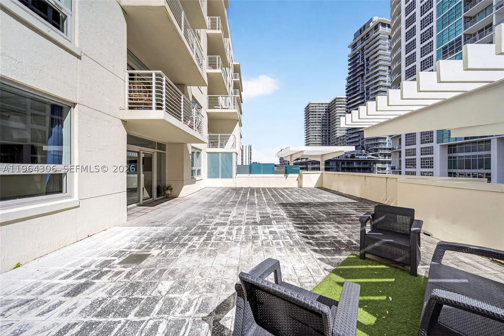 Real estate property located at 3250 1st Ave #502, Miami-dade, Midblock Miami Condo, Miami, FL