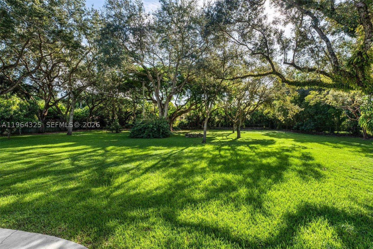 Real estate property located at 7301 Ponce De Leon Rd, Miami-dade, Unknown, Miami, FL