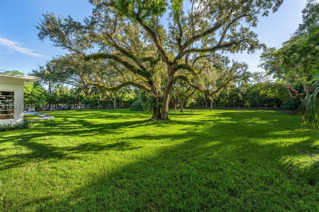 Real estate property located at 7301 Ponce De Leon Rd, Miami-dade, Unknown, Miami, FL
