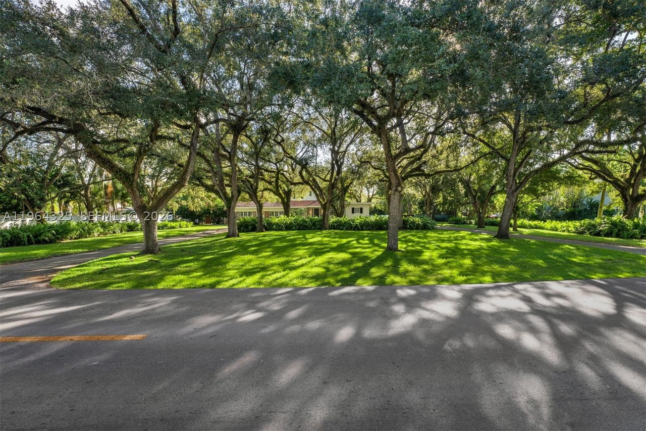 Real estate property located at 7301 Ponce De Leon Rd, Miami-dade, Unknown, Miami, FL
