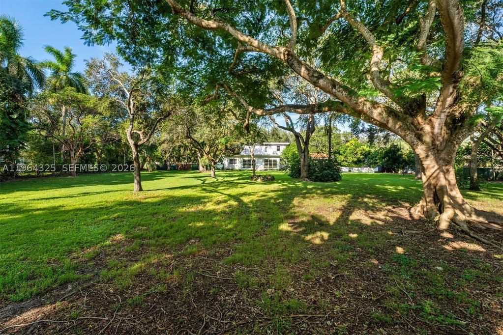Real estate property located at 7301 Ponce De Leon Rd, Miami-dade, Unknown, Miami, FL