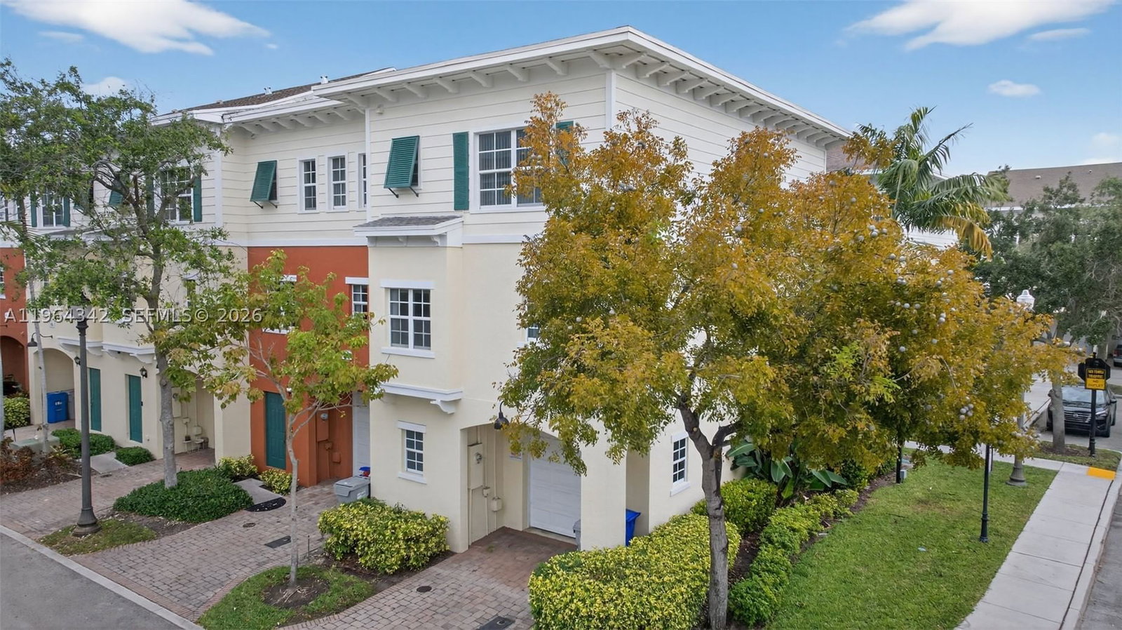 Real estate property located at 630 1st Dr, Broward, Cypress Grove, Pompano Beach, FL