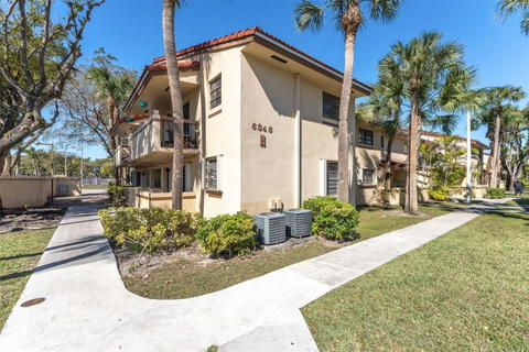 Real estate property located at 6346 136th Ct #110-H, Miami-dade, Kendall Lakes East Patio, Miami, FL
