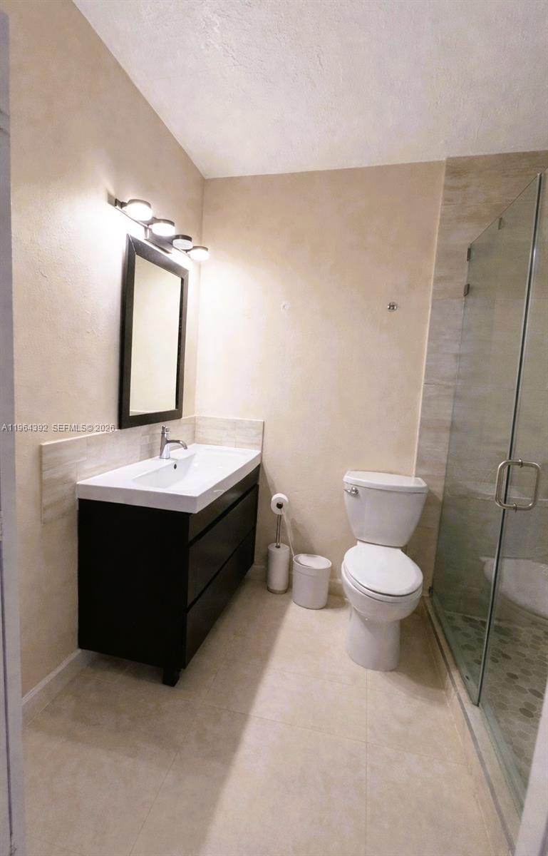 Real estate property located at 20600 117th Ave, Miami-dade, South Miami Heights Addn, Miami, FL