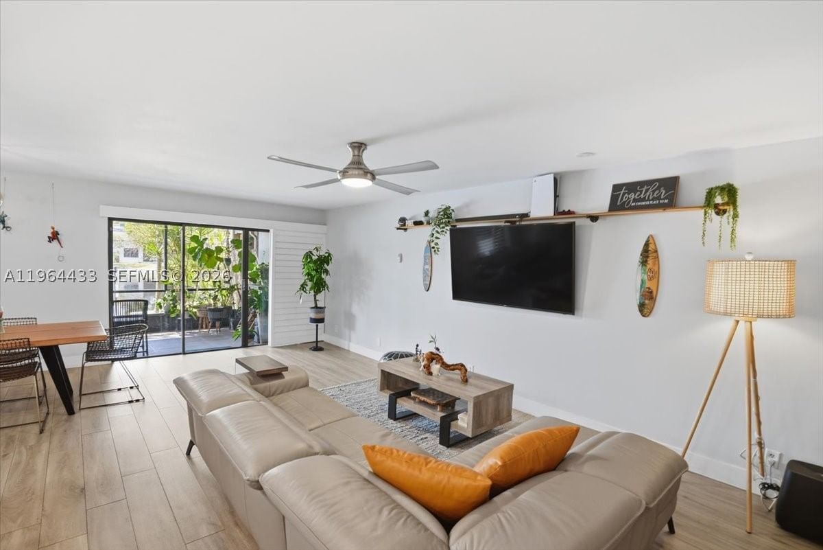Real estate property located at 958 Mockingbird Ln #514, Broward, Trellises 5a Condo, Plantation, FL