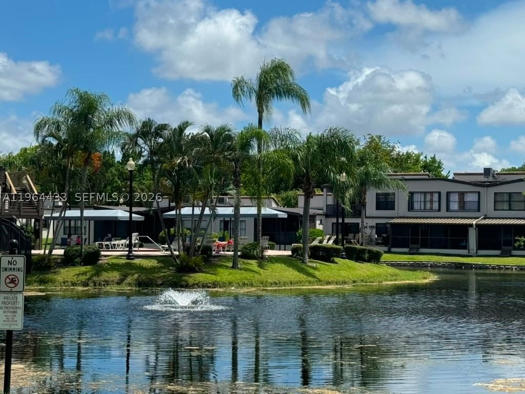 Real estate property located at 958 Mockingbird Ln #514, Broward, Trellises 5a Condo, Plantation, FL