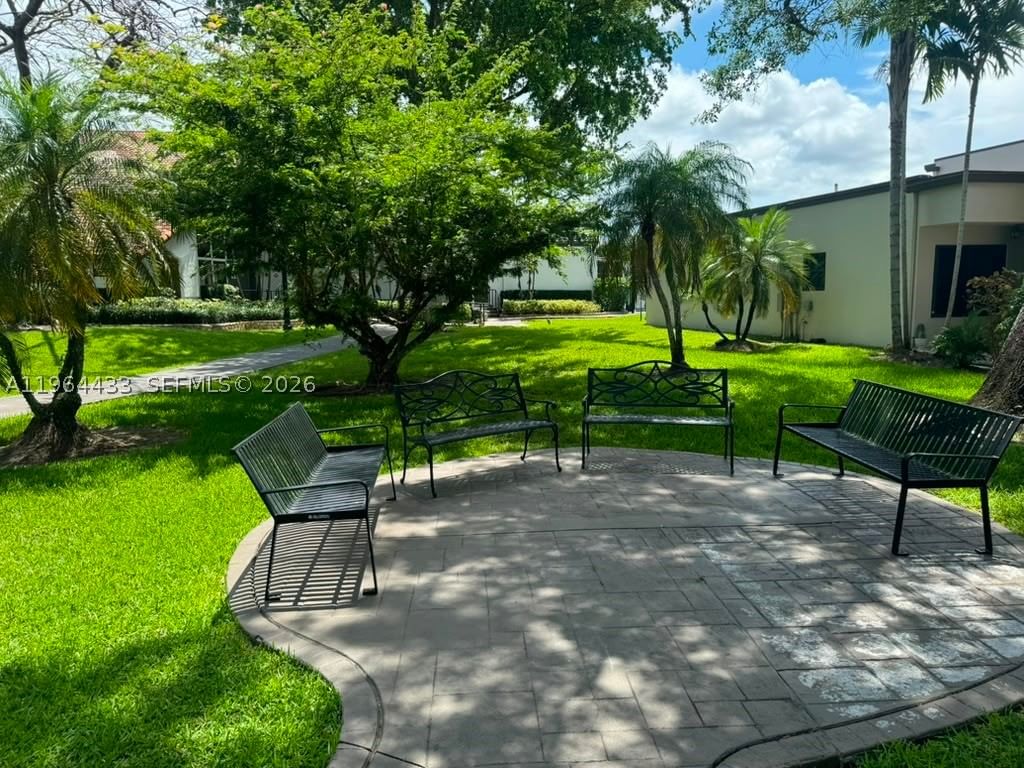 Real estate property located at 958 Mockingbird Ln #514, Broward, Trellises 5a Condo, Plantation, FL