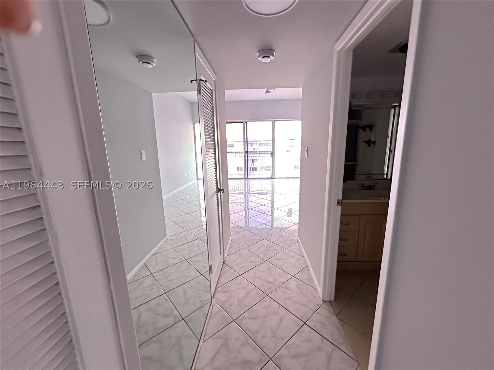Real estate property located at 18051 Biscayne Blvd PH05, Miami-dade, Del Prado Marina, Aventura, FL