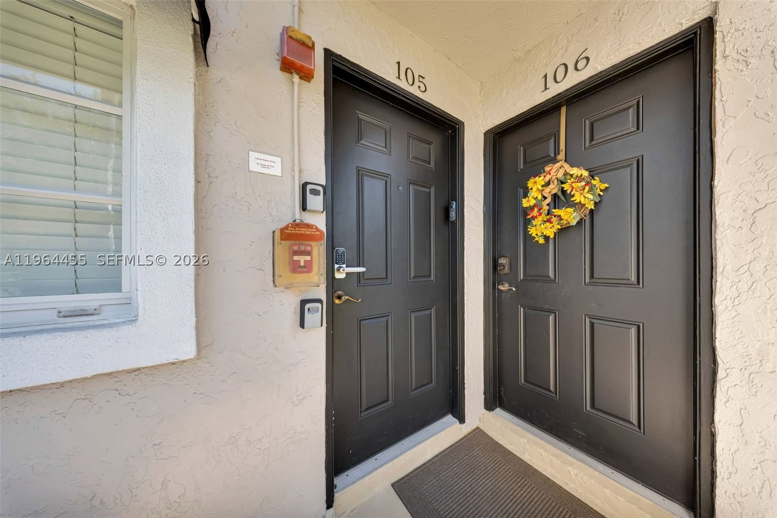Real estate property located at 4040 Crystal Lake Dr #105, Broward, Ninth Green At Crystal La, Deerfield Beach, FL