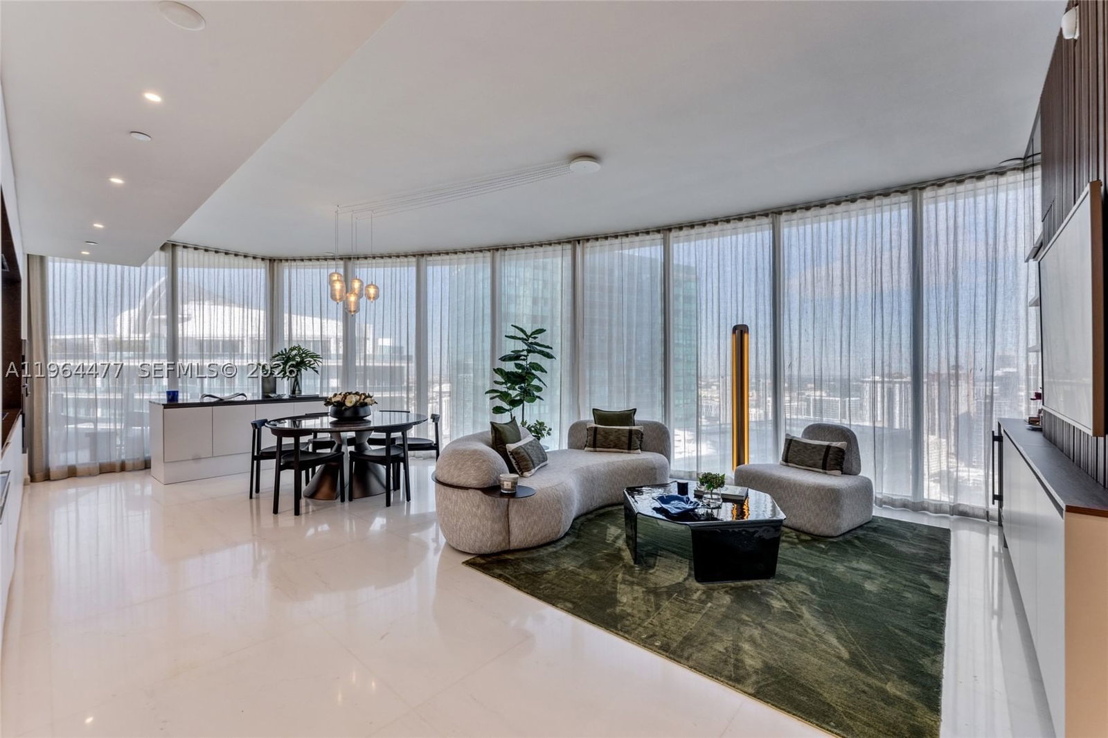 Real estate property located at 300 Biscayne Blvd Way #5008W, Miami-dade, 300 Biscayne Blvd Way Cond, Miami, FL