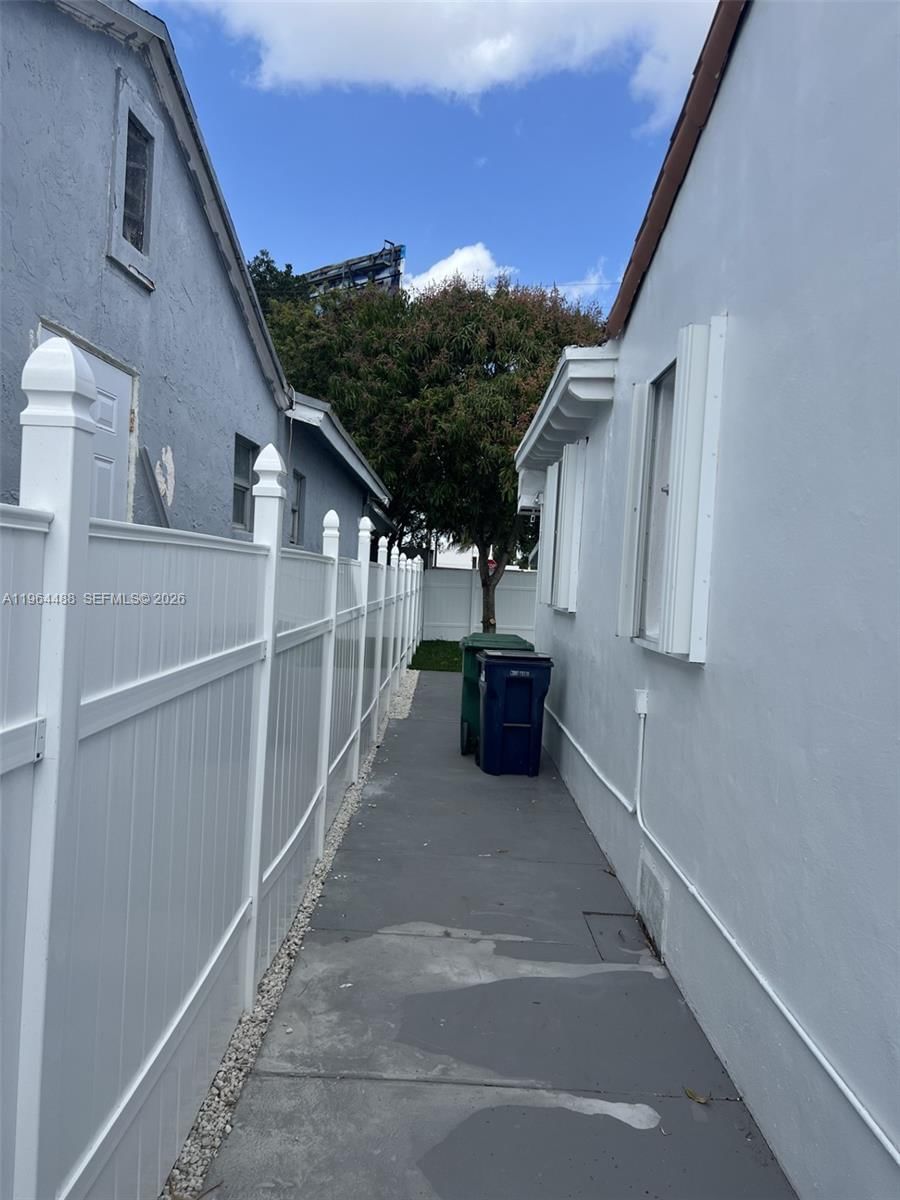 Real estate property located at 6823 25th St, Miami-dade, Central Manor Sec 1, Miami, FL
