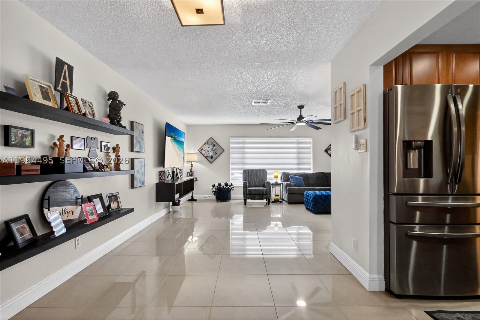 Real estate property located at 9401 81st Ct, Broward, Westwood Community 5, Tamarac, FL