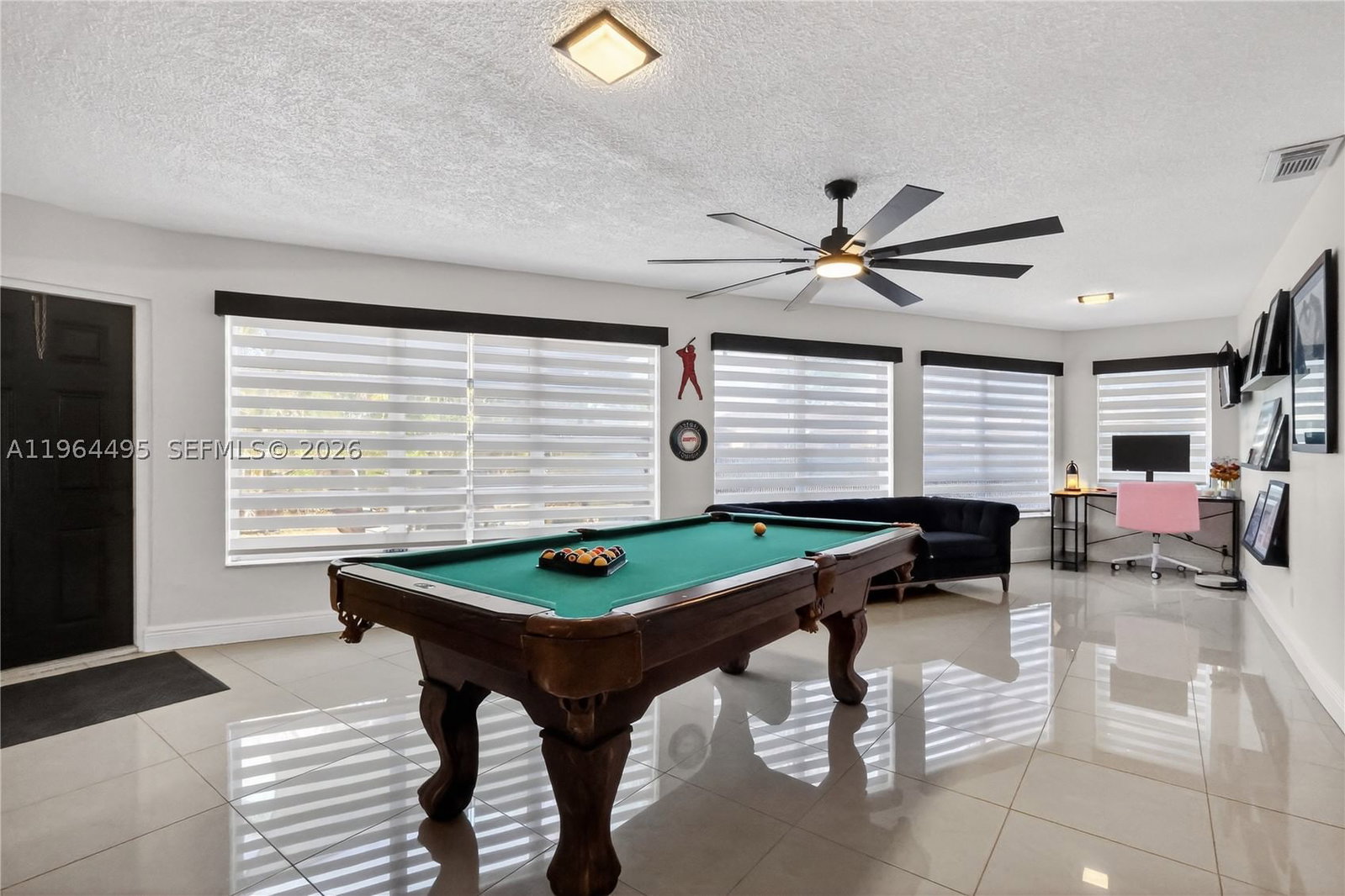 Real estate property located at 9401 81st Ct, Broward, Westwood Community 5, Tamarac, FL