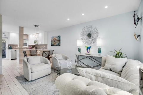 Real estate property located at 39 20th Ct #9A, Broward, Manor Grove Village Three, Wilton Manors, FL