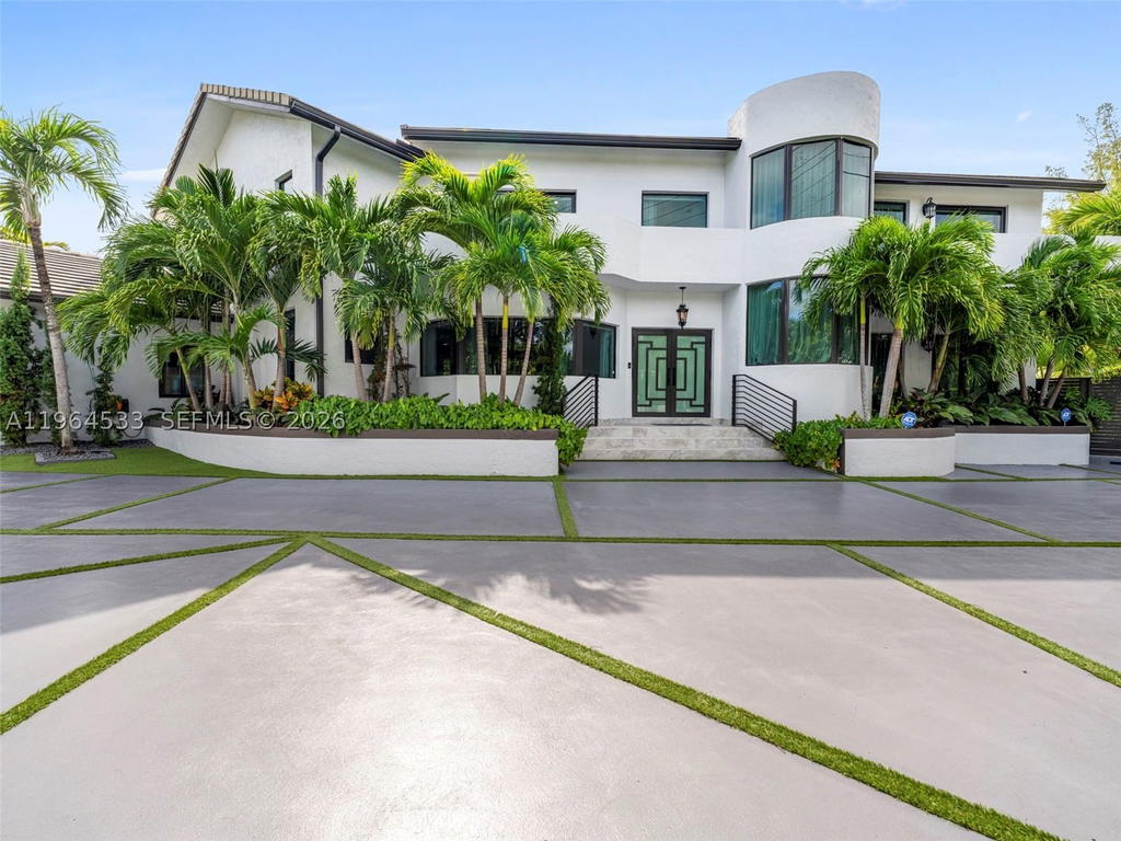 Real estate property located at 6180 Pine Tree Dr, Miami-dade, Beach View Addn, Miami Beach, FL
