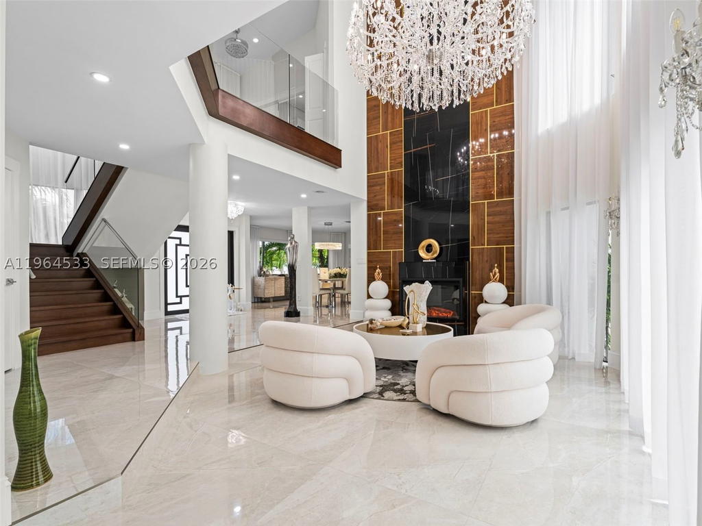 Real estate property located at 6180 Pine Tree Dr, Miami-dade, Beach View Addn, Miami Beach, FL
