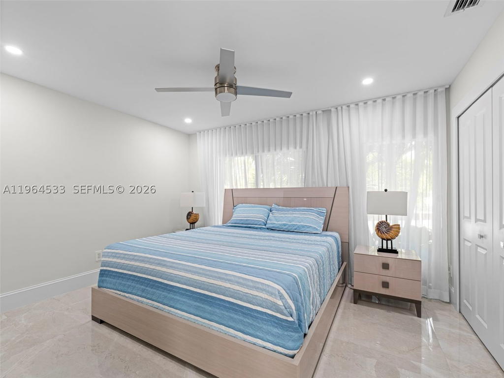 Real estate property located at 6180 Pine Tree Dr, Miami-dade, Beach View Addn, Miami Beach, FL