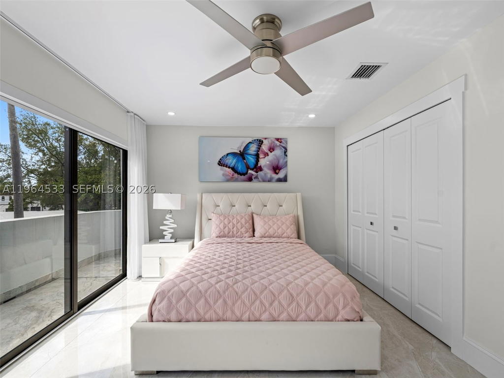 Real estate property located at 6180 Pine Tree Dr, Miami-dade, Beach View Addn, Miami Beach, FL