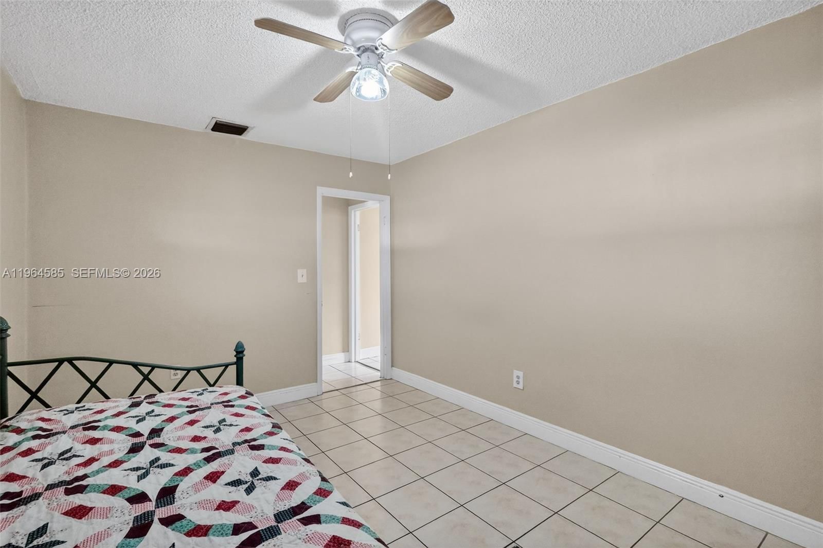 Real estate property located at 1010 33rd Pl, Miami-dade, None, Hialeah, FL