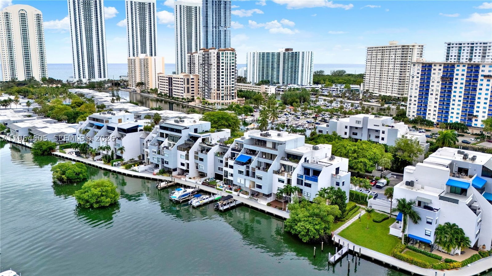 Real estate property located at 385 Poinciana Dr #1230, Miami-dade, Poinciana Is Yt & Rcq Clu, Sunny Isles Beach, FL