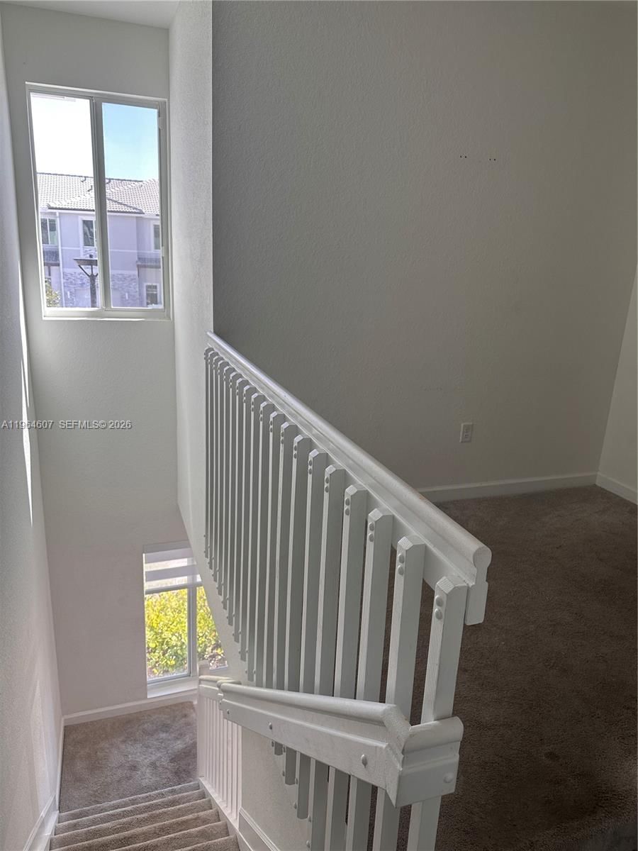 Real estate property located at 623 13th St Cir, Miami-dade, Miami Land And Developmen, Homestead, FL