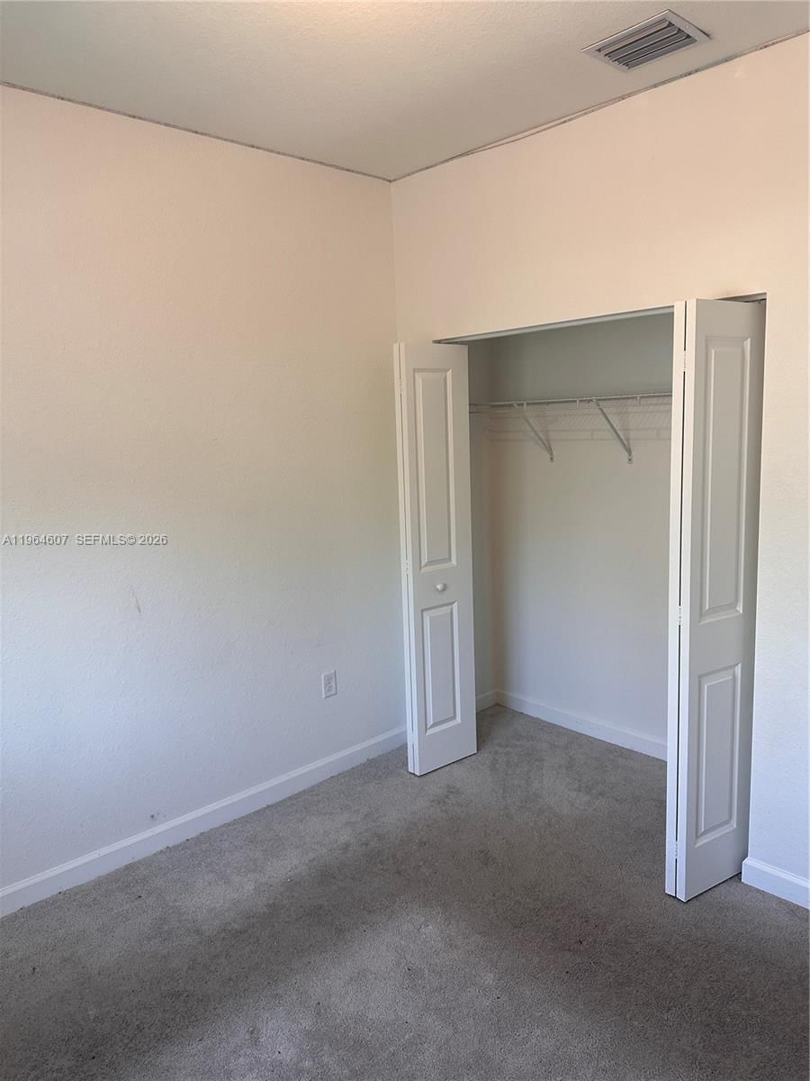 Real estate property located at 623 13th St Cir, Miami-dade, Miami Land And Developmen, Homestead, FL