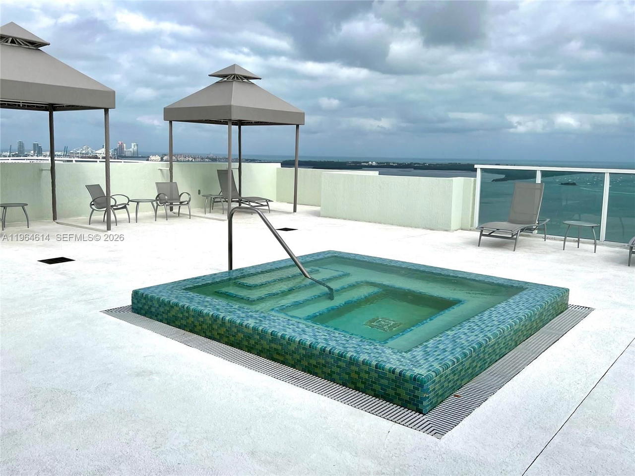 Real estate property located at 218 14th St #1504, Miami-dade, The Emerald At Brickell C, Miami, FL
