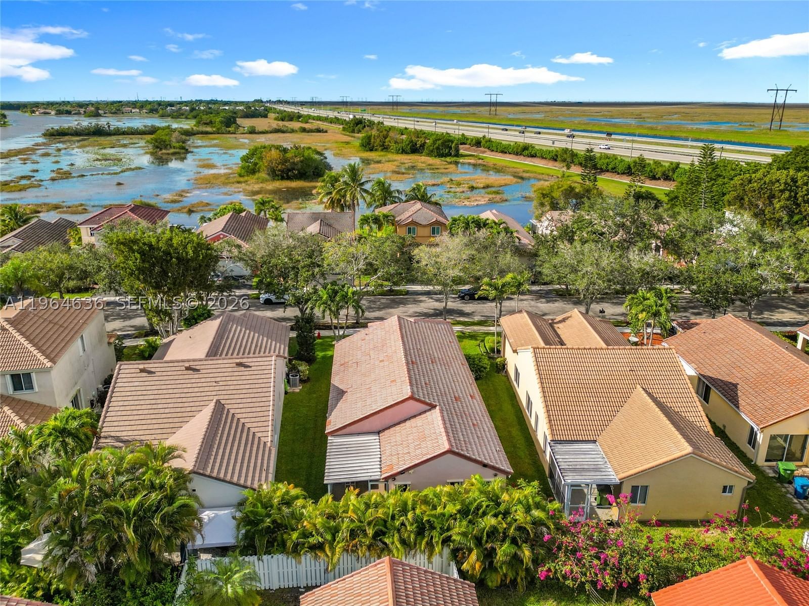 Real estate property located at 1536 Presidio Dr, Broward, Sectors 3 & 4 Boundary Pl, Weston, FL