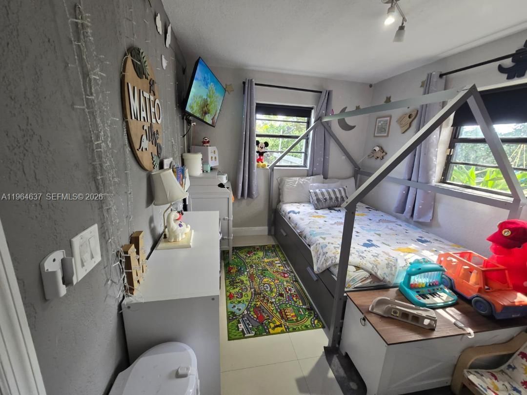 Real estate property located at 10951 65th St, Miami-dade, Westwood Ests Sec 1 2nd A, Miami, FL