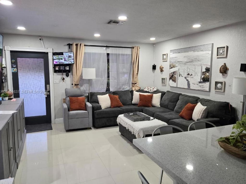 Real estate property located at 10951 65th St, Miami-dade, Westwood Ests Sec 1 2nd A, Miami, FL