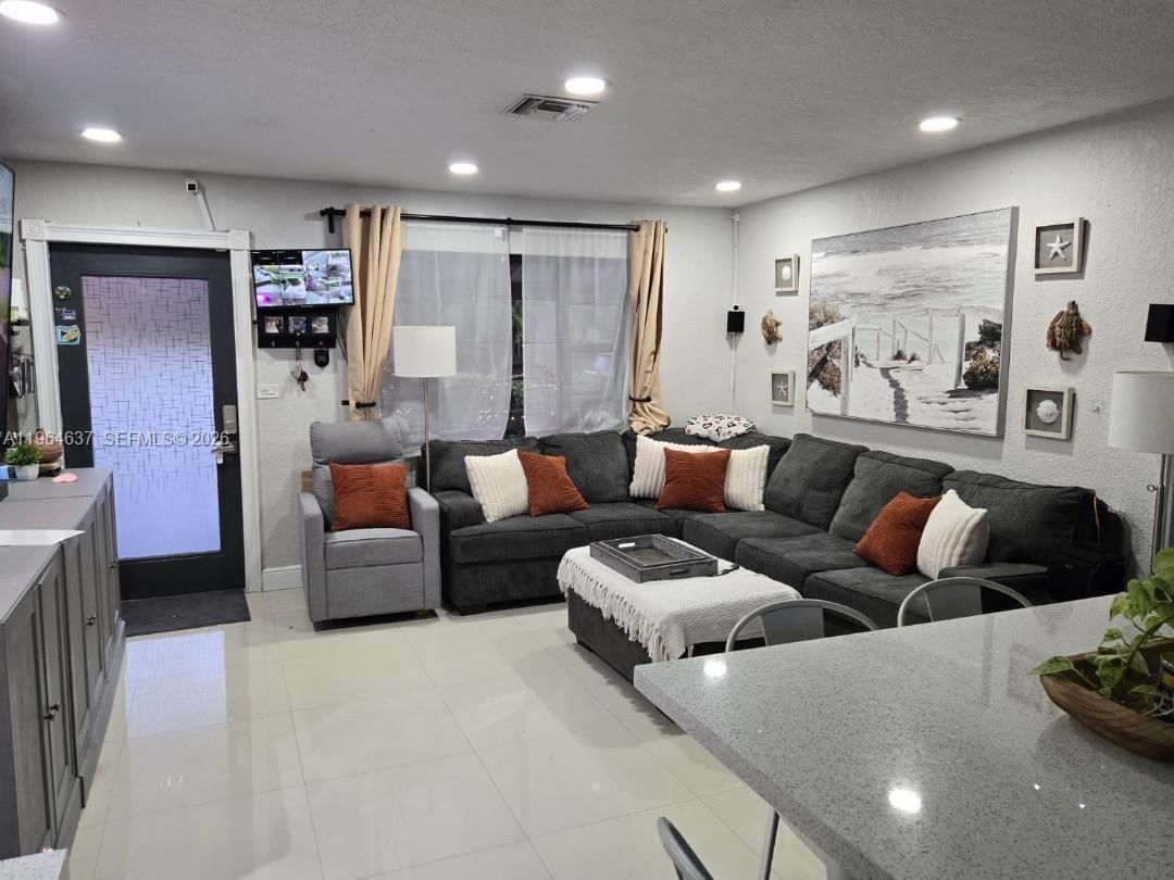 Real estate property located at 10951 65th St, Miami-dade, Westwood Ests Sec 1 2nd A, Miami, FL